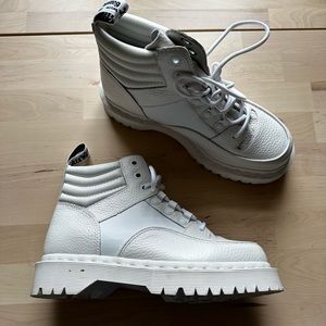 Zuma smooth and pebbled leather boots